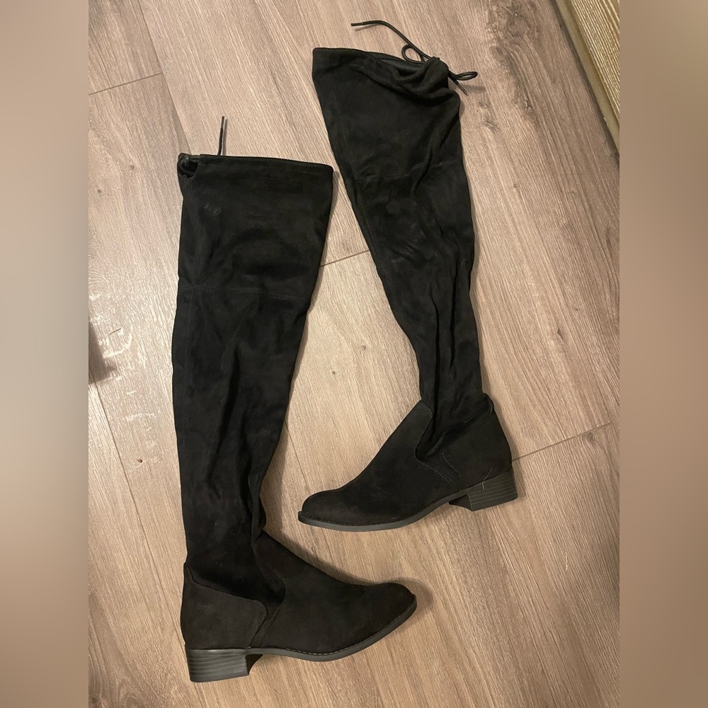 Women's Over-the-Knee Black Suede Boots